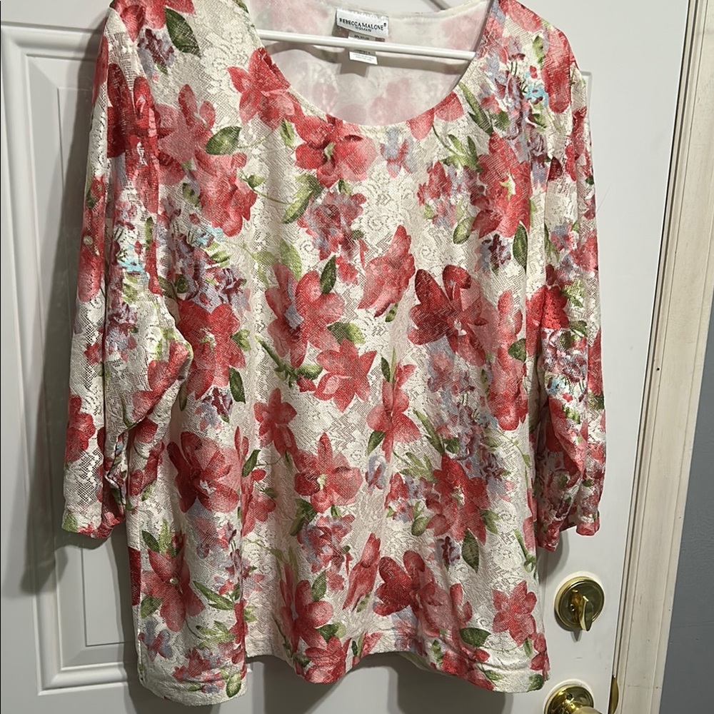Lace Floral Relaxed Blouse